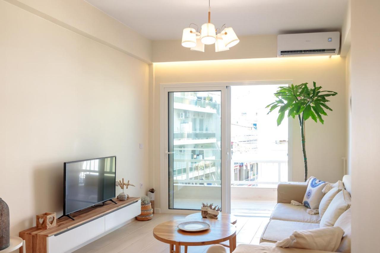 Harmony Suite In The Center Of Kalamata Bagian luar foto