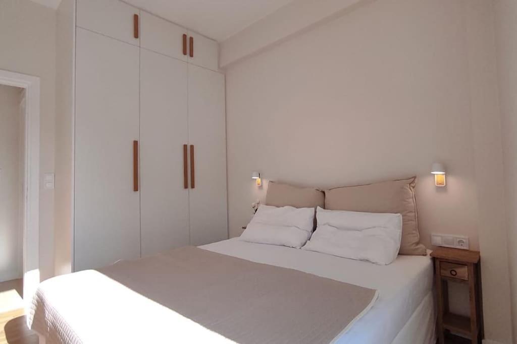 Harmony Suite In The Center Of Kalamata Bagian luar foto